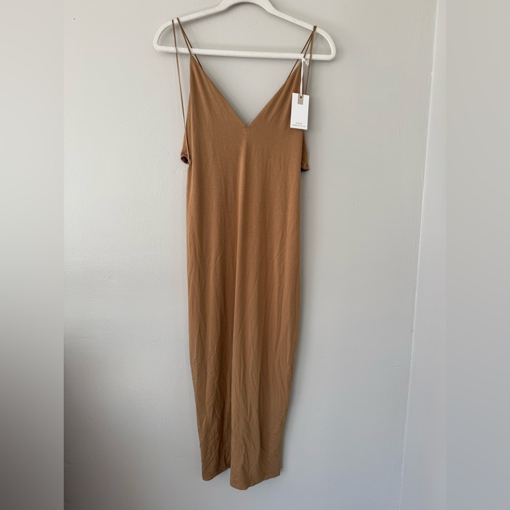 Good American Spaghetti Strap Cut Out Open Back Midi Dress - Tan